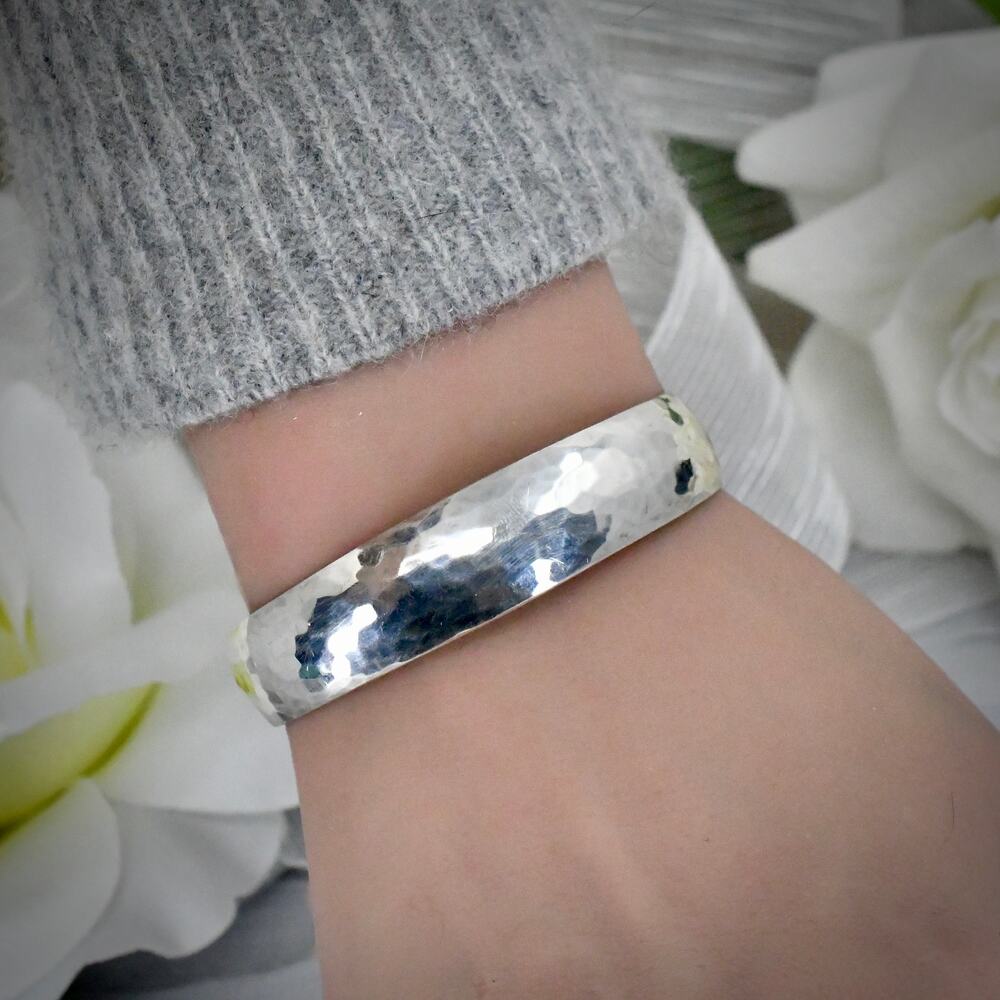 Vintage James Avery Sterling Silver Tapered Cuff Bracelet 925 Early Mark 14mm